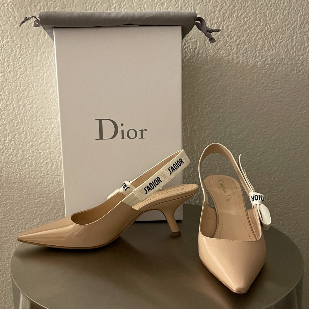 Christian Dior nude heels pumps 7 37.7